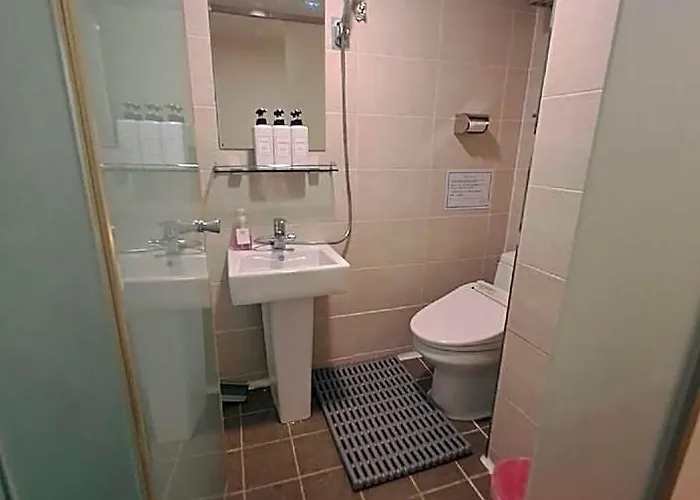 Hotel Ara125 2*